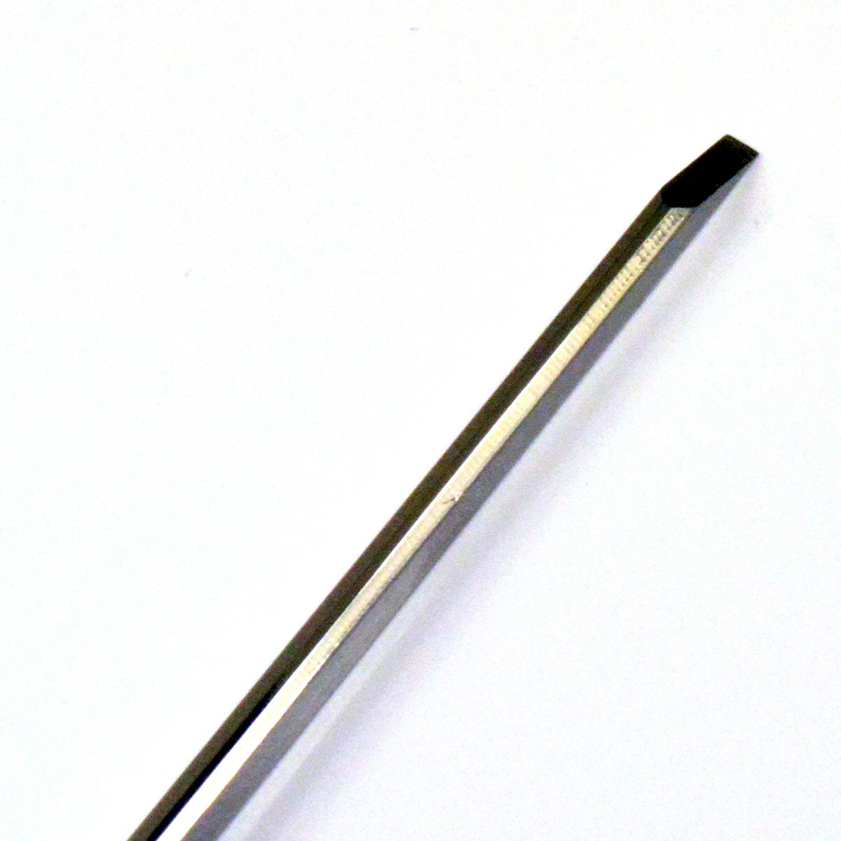 Saddle and nut Slot chisel 2mm