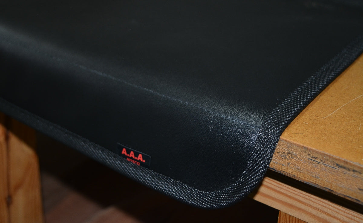 Black Hosco Workbench Mat