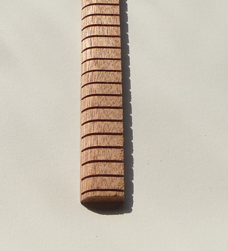 Mahogany rounded Kerfing