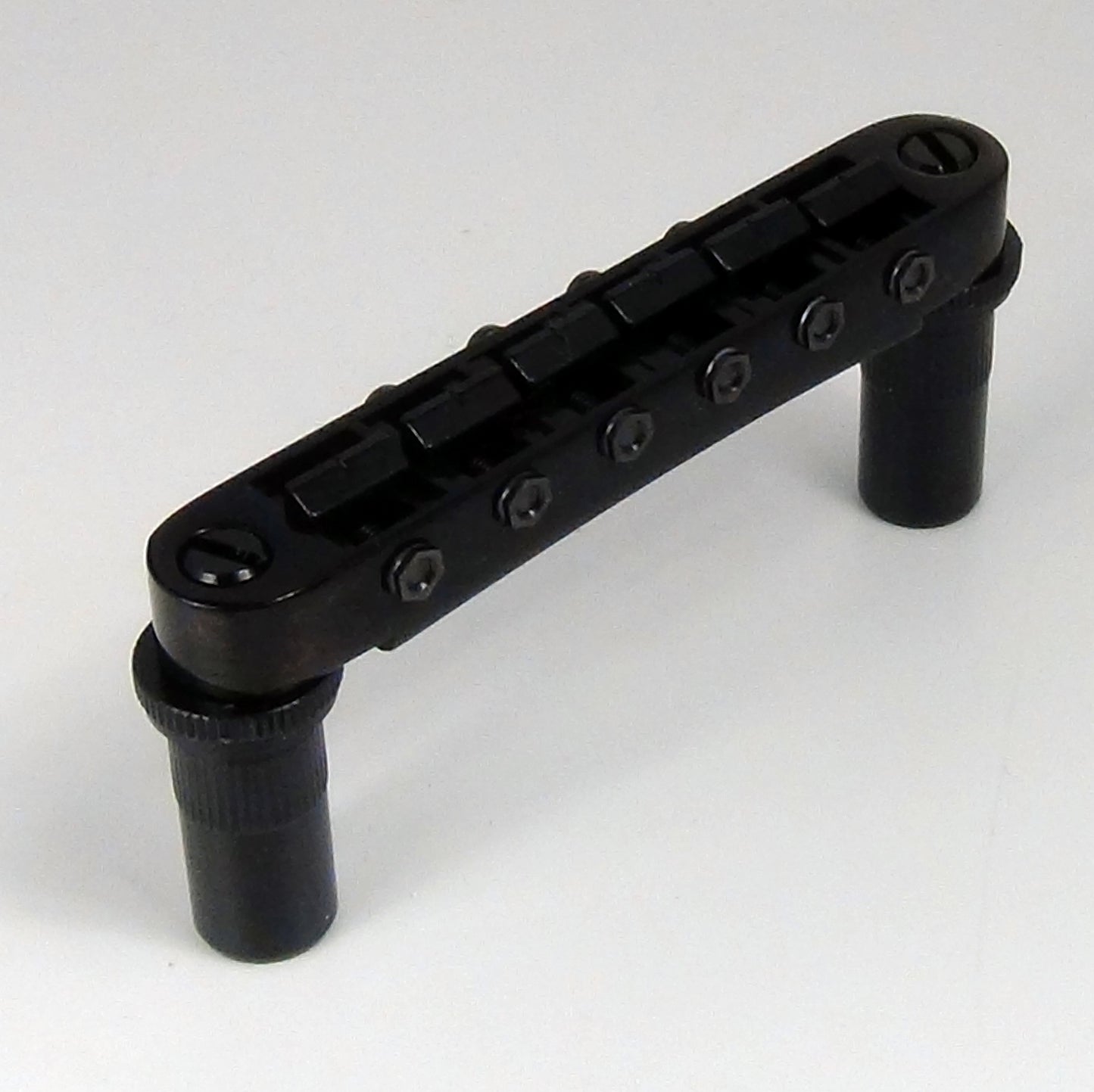 GE103BT in Black