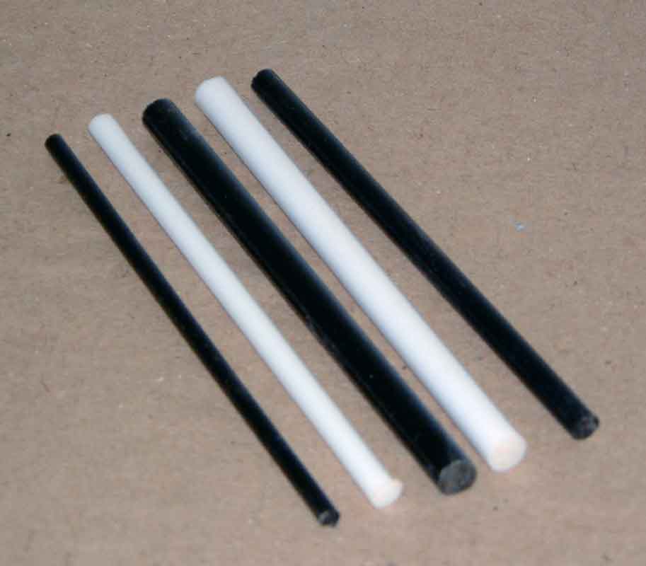 Plastic Dot rod Black