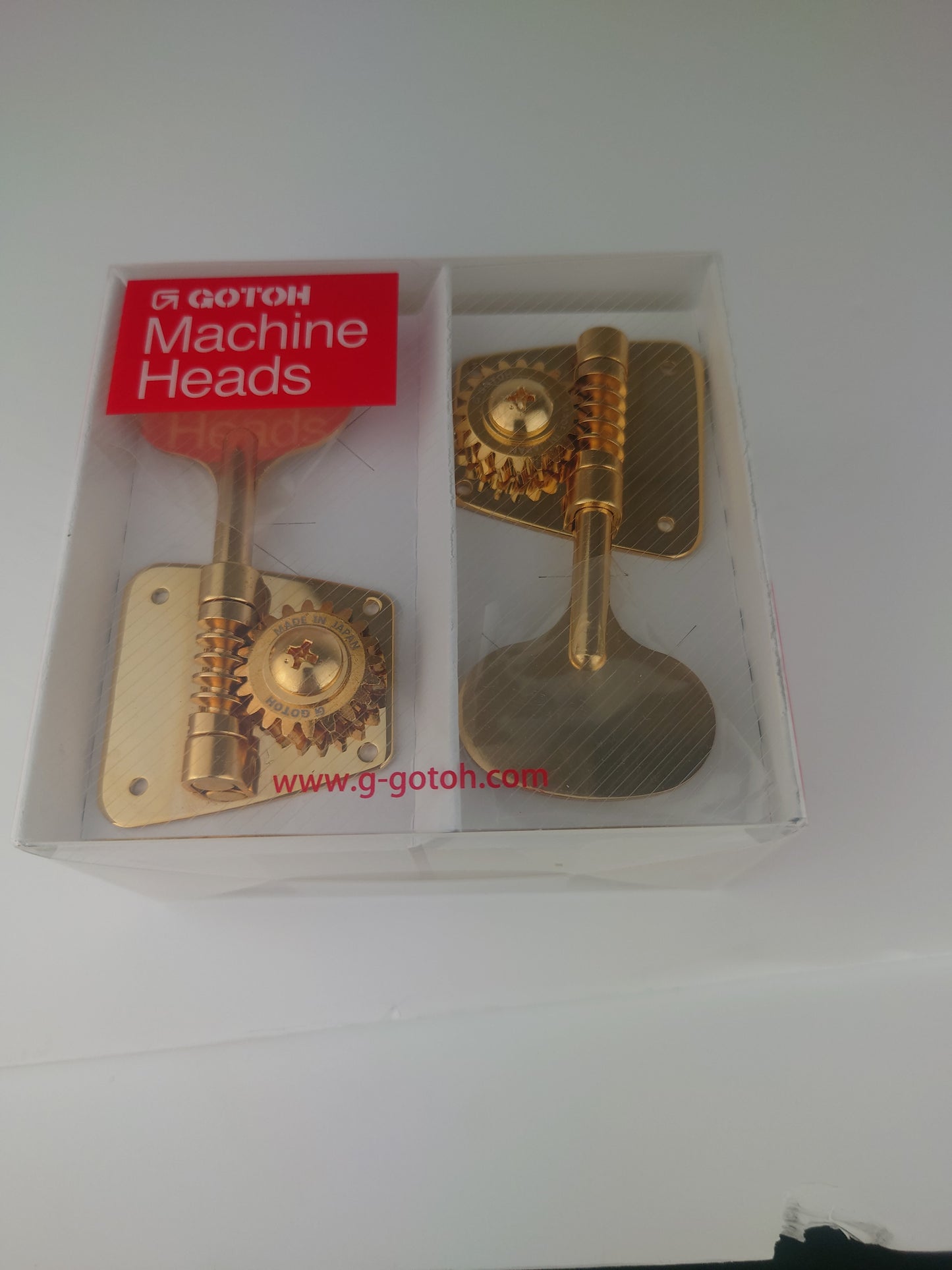 Gotoh FB30 Bass Machine Head, Gold, 4 Left Bass Side, Lollipop