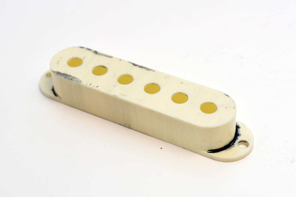 Strat Style Single Coil Pickup Cover Relic White | Tonetech Luthier ...